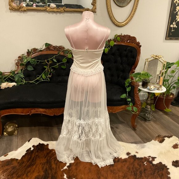 Vintage Sheer Lace Floral Lingerie dress Gown bridal ruffle coquette M White - Picture 5 of 7